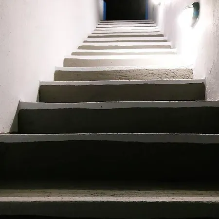 Light Stone Vourvoulos